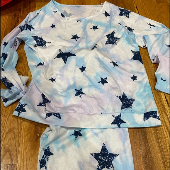 Comfy Star lounge set - Picture 3 of 3